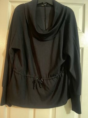 Women’s Black Top